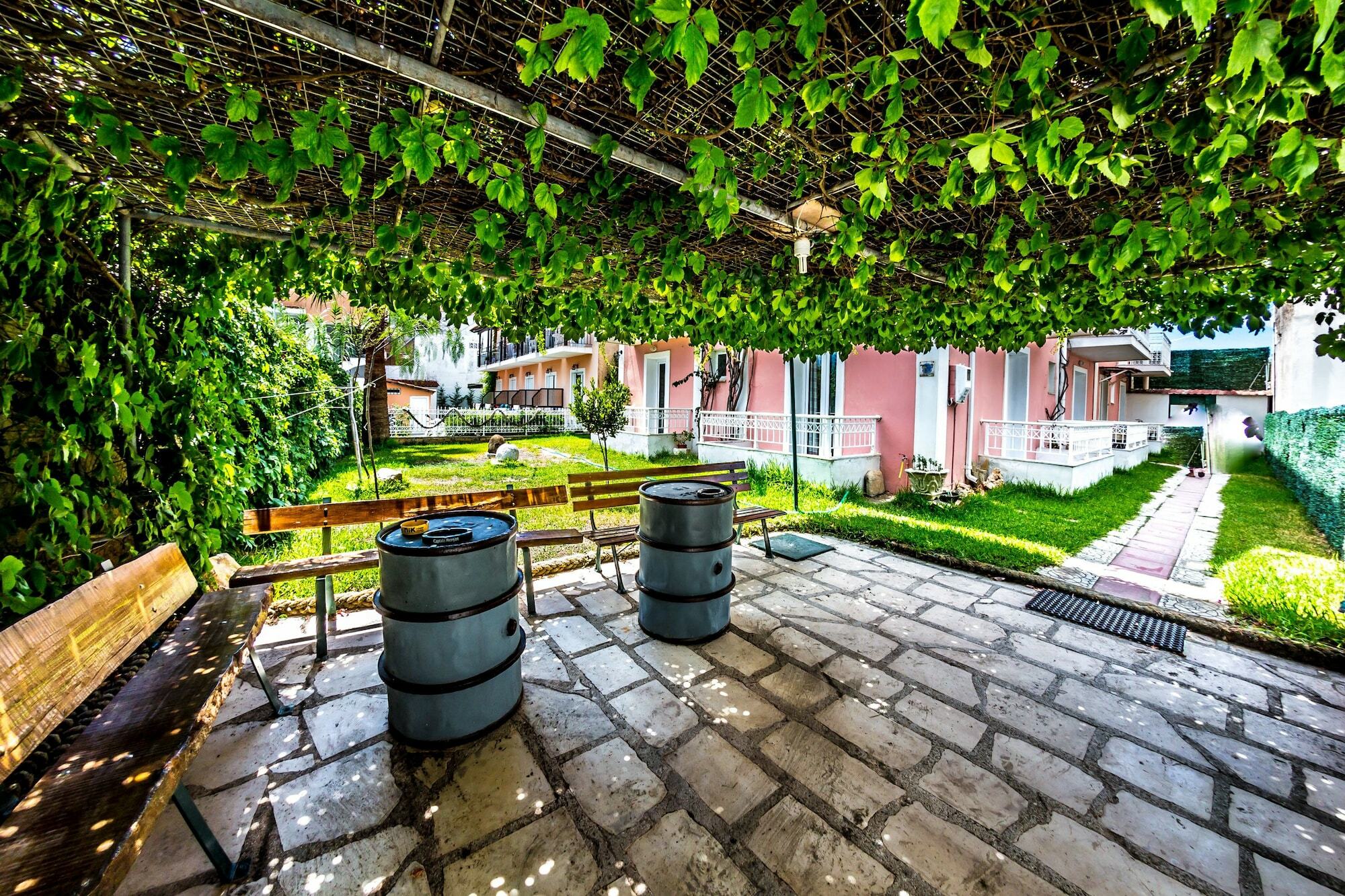 Terra Azzura Лаганас